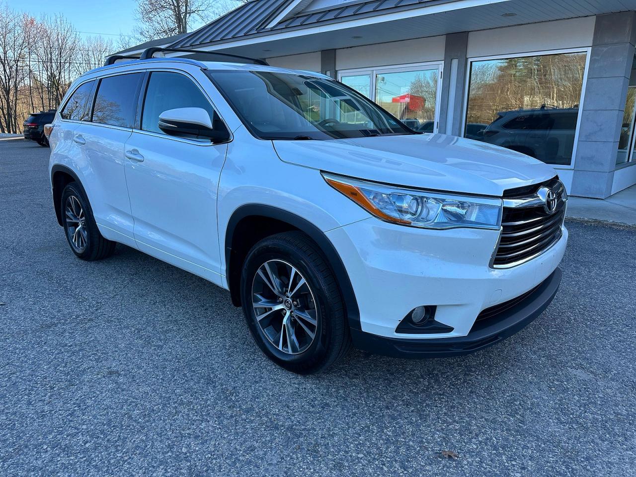 TOYOTA HIGHLANDER 2016