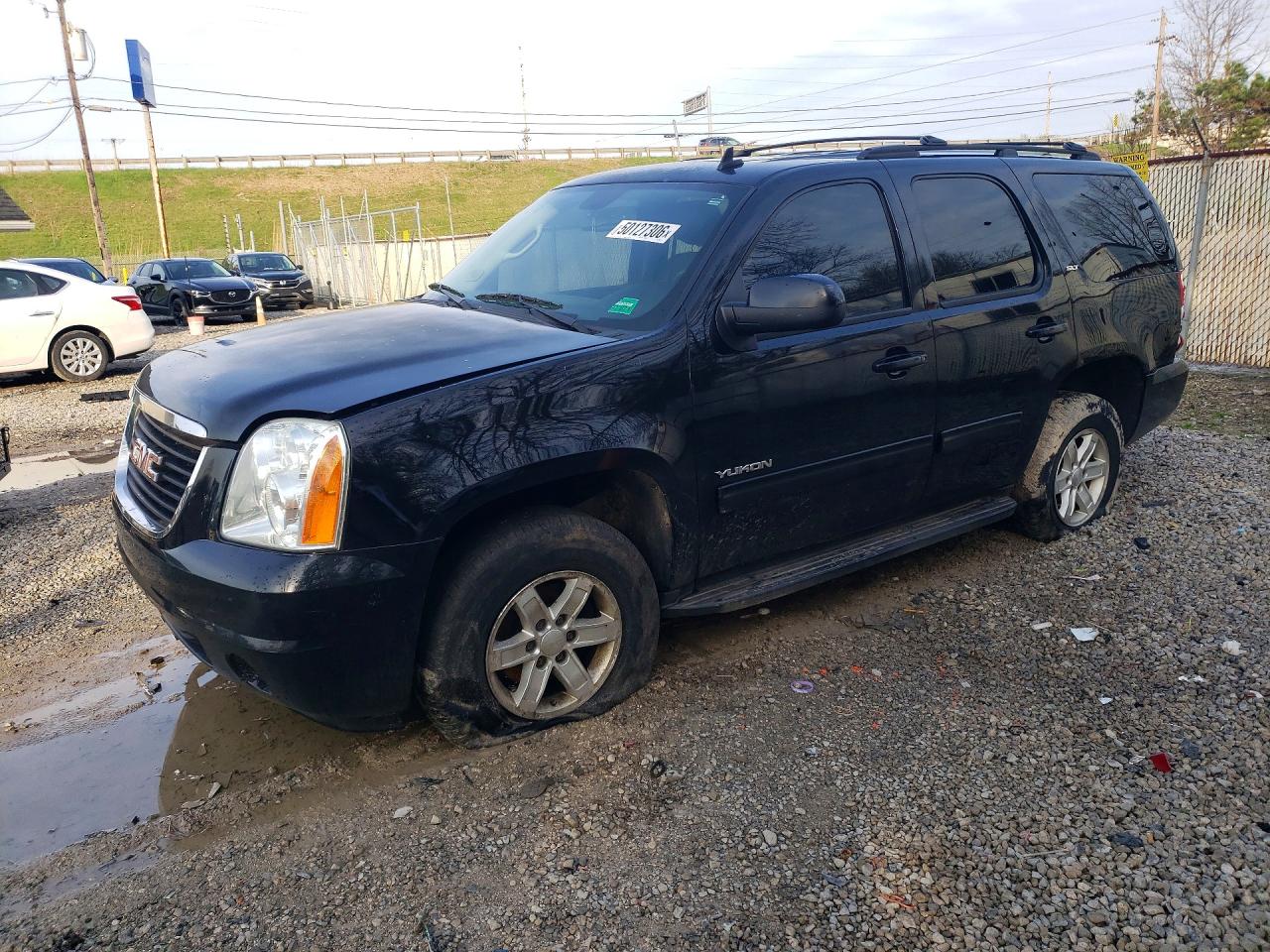 GMC YUKON 2013