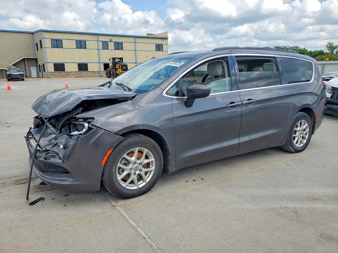 CHRYSLER VOYAGER 2021