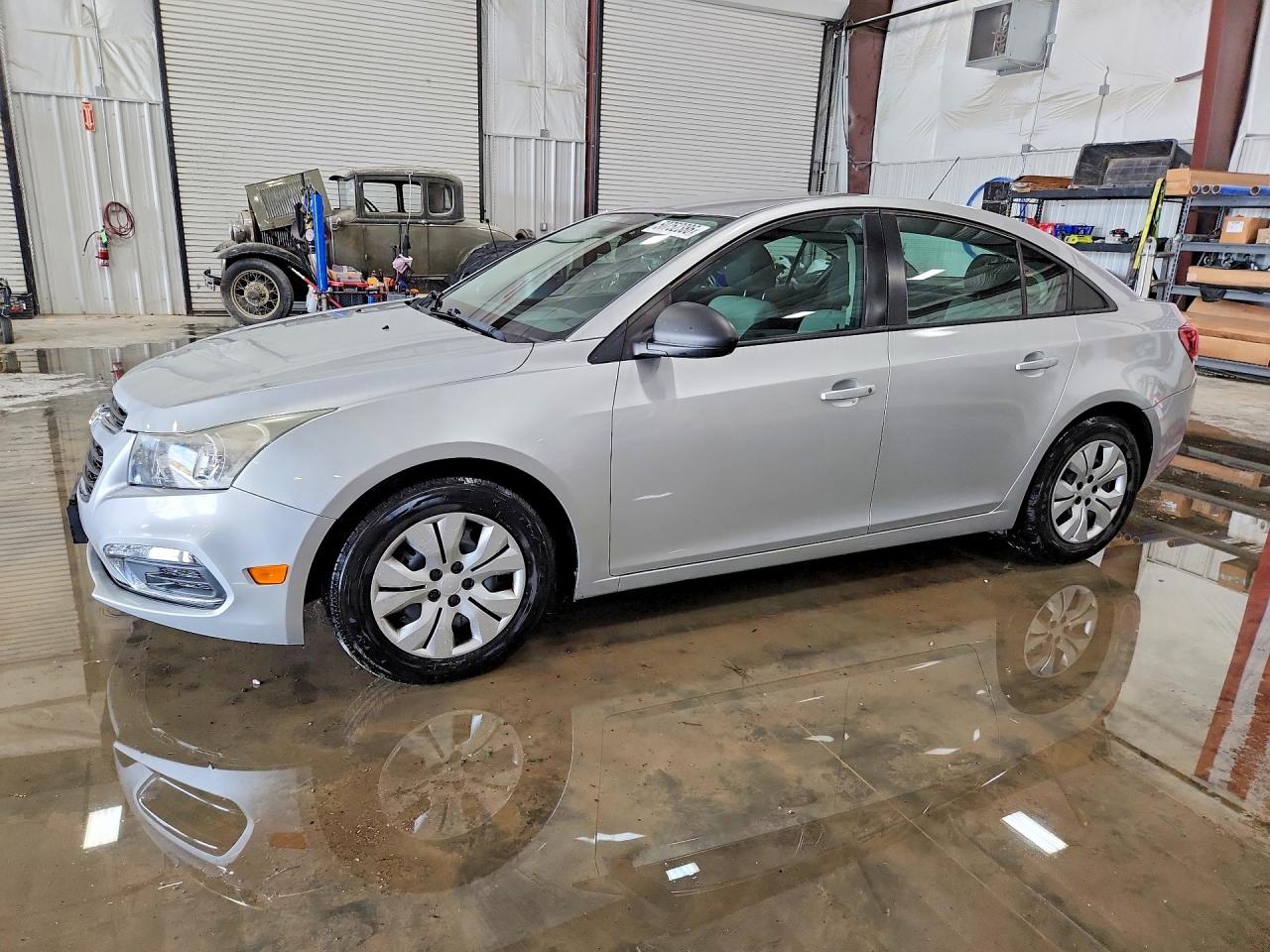 CHEVROLET CRUZE LIMITED 2016