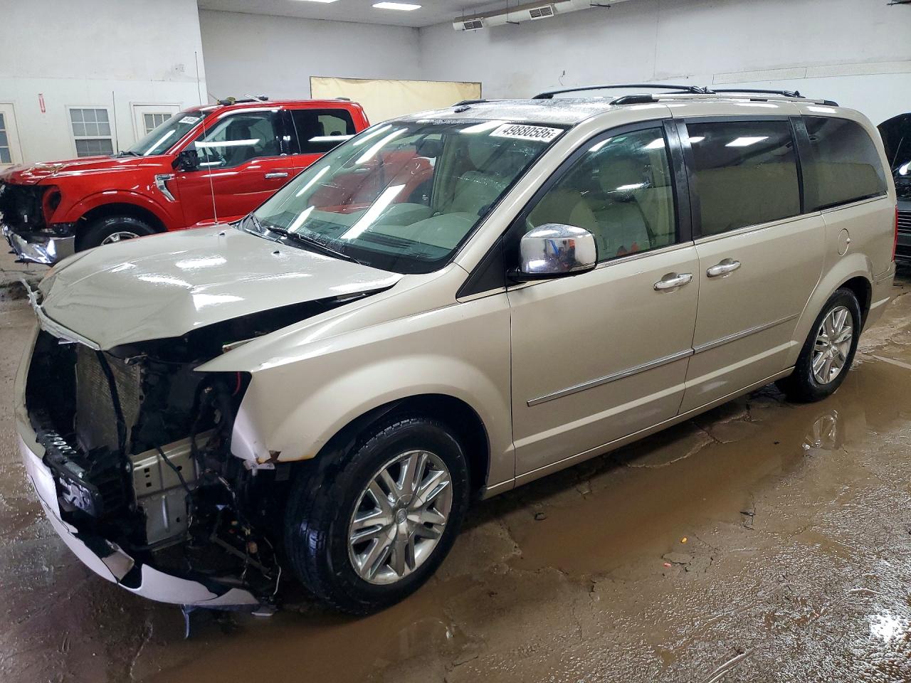 CHRYSLER TOWN & COUNTRY 2008