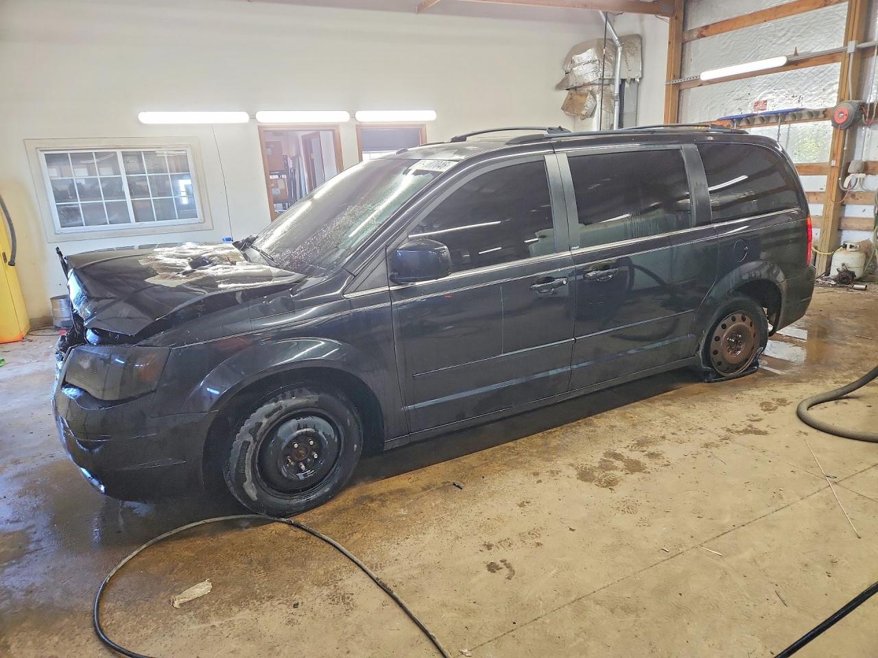 CHRYSLER TOWN & COUNTRY 2008
