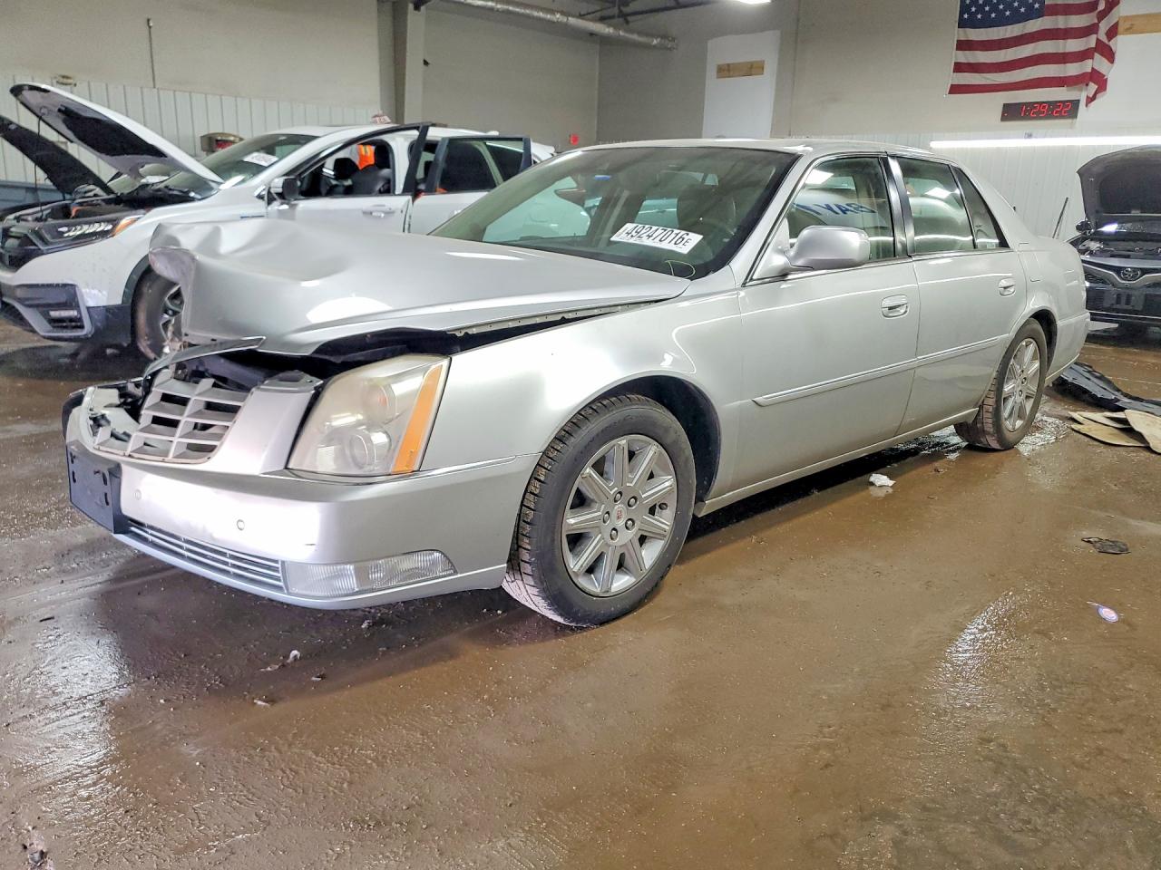 CADILLAC DTS 2010