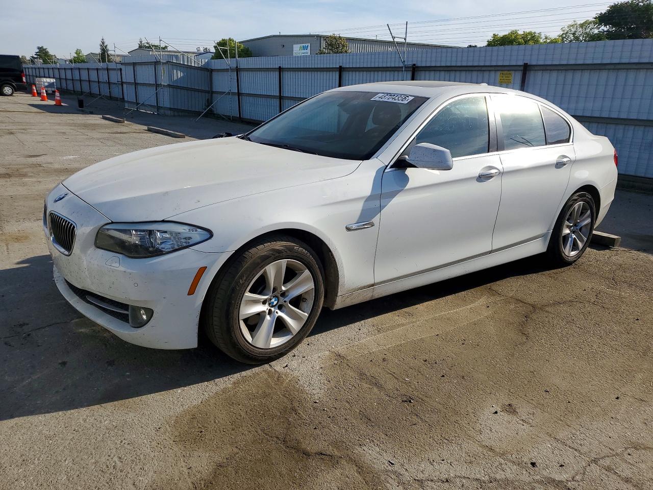 BMW 528 2013