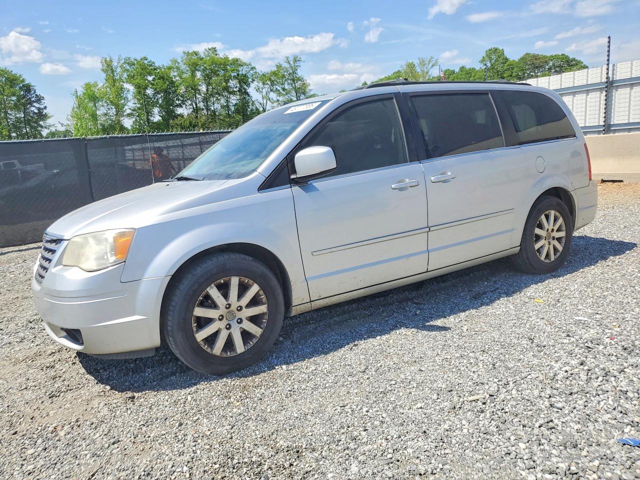 CHRYSLER TOWN & COUNTRY 2008