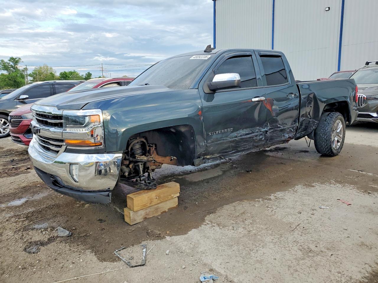 CHEVROLET SILVERADO 2017