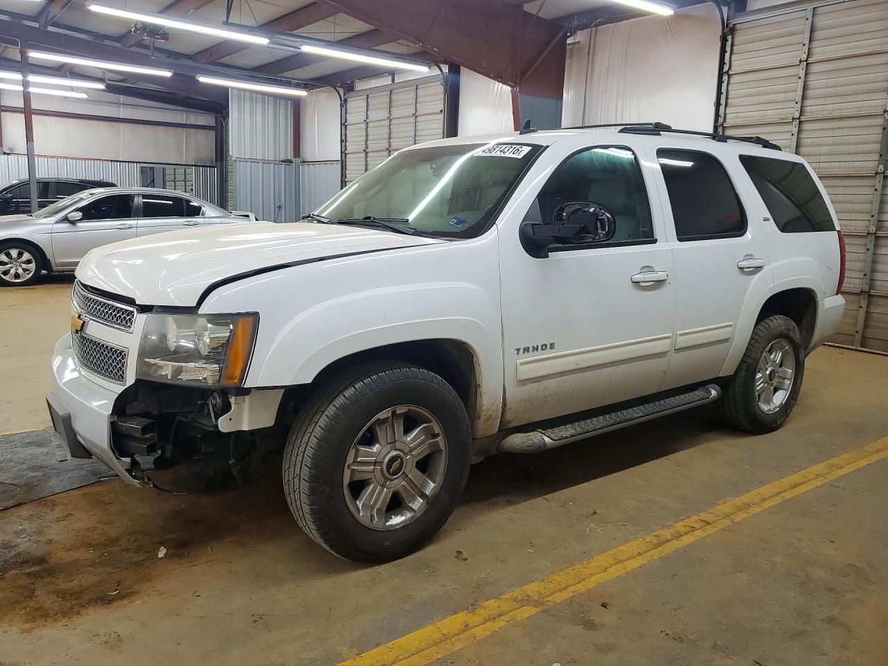 CHEVROLET TAHOE 2013