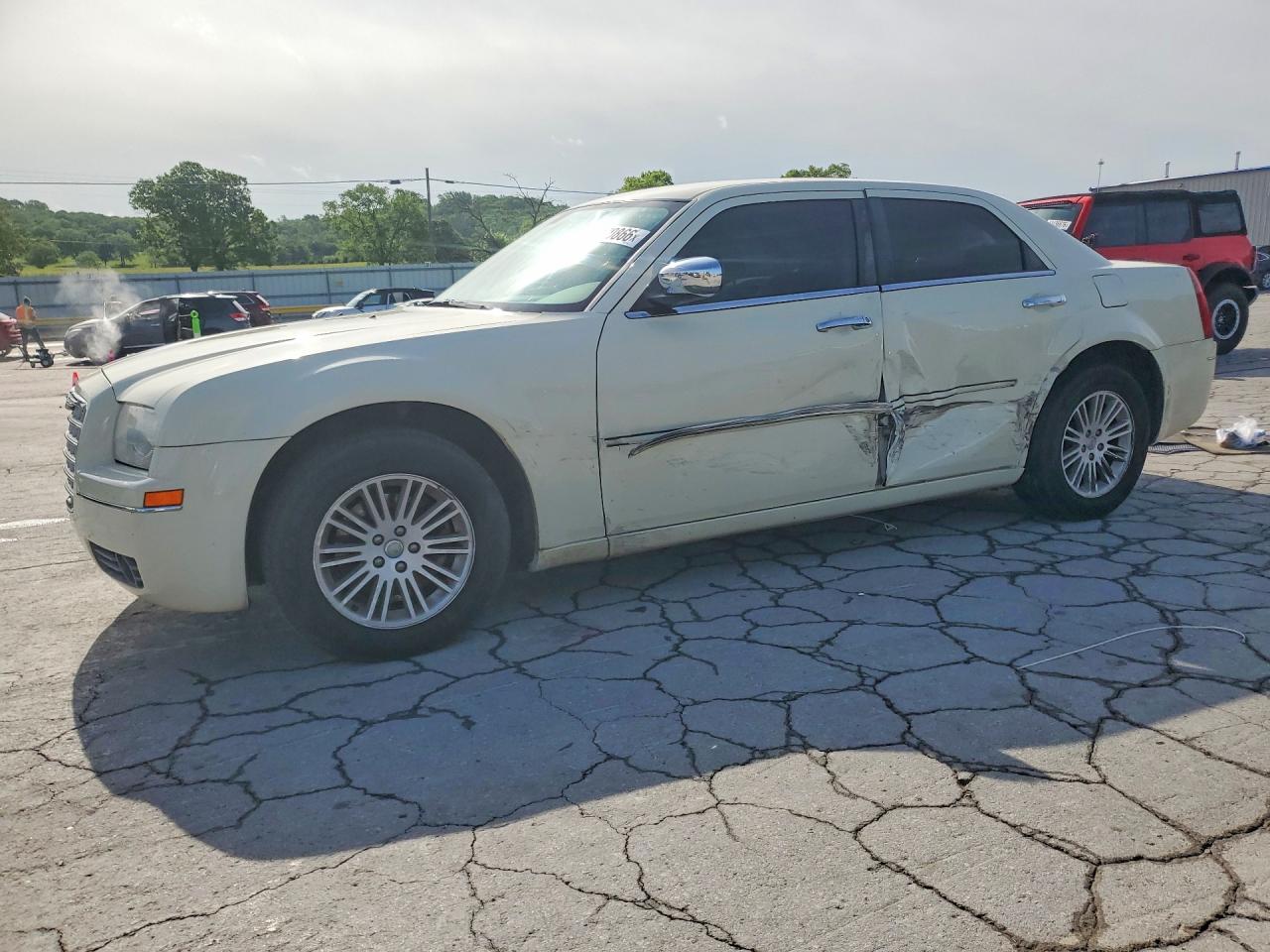 CHRYSLER 300 2010