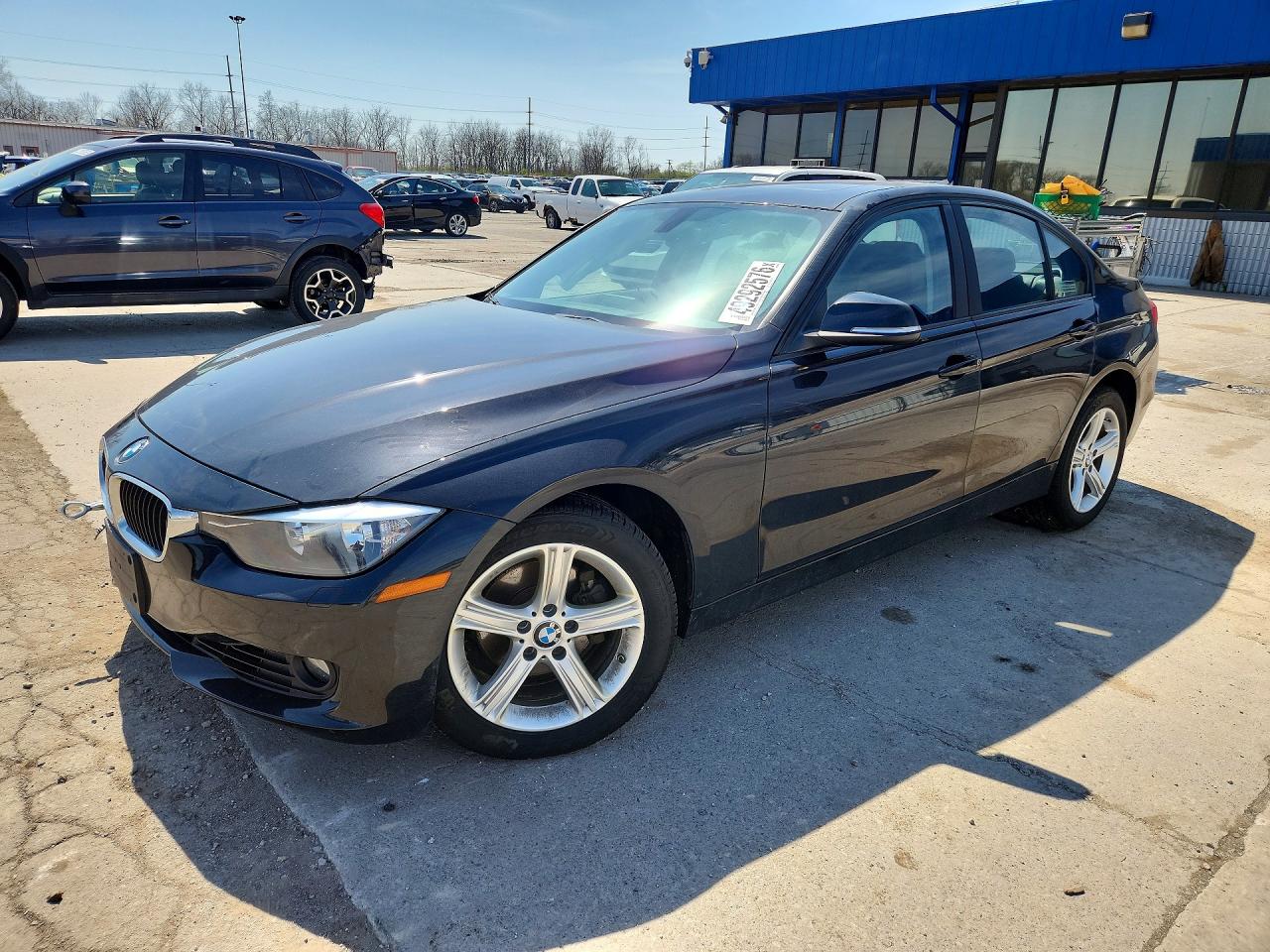 BMW 328 2014