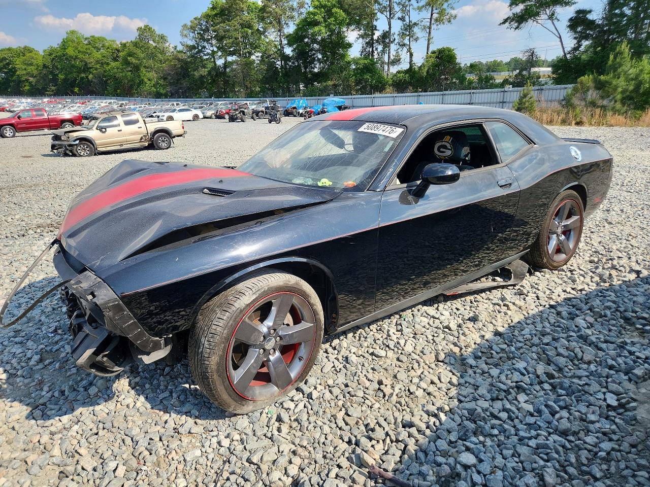 DODGE CHALLENGER 2013