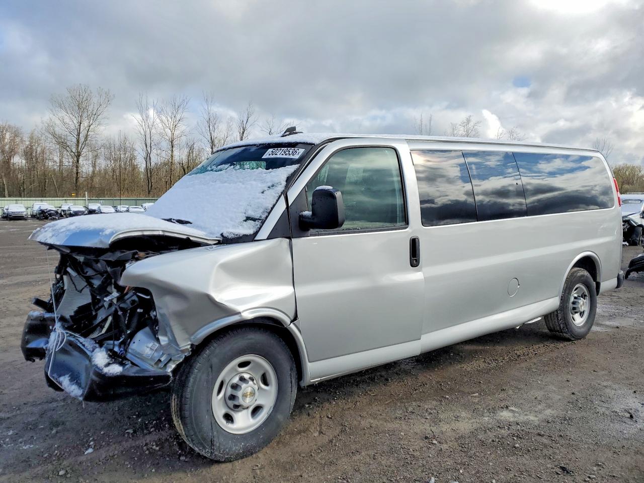 CHEVROLET EXPRESS G3500 2025