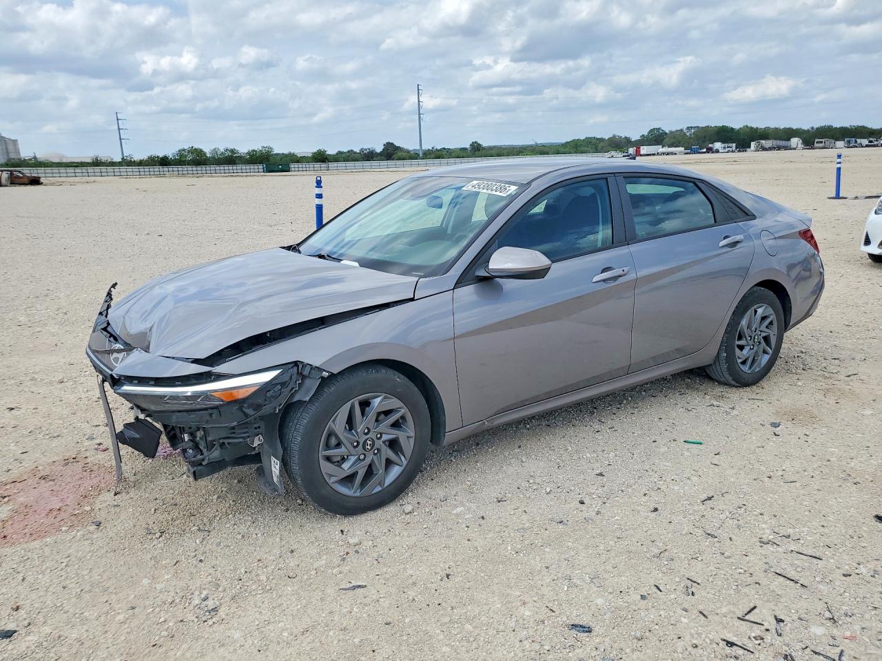 HYUNDAI ELANTRA 2024