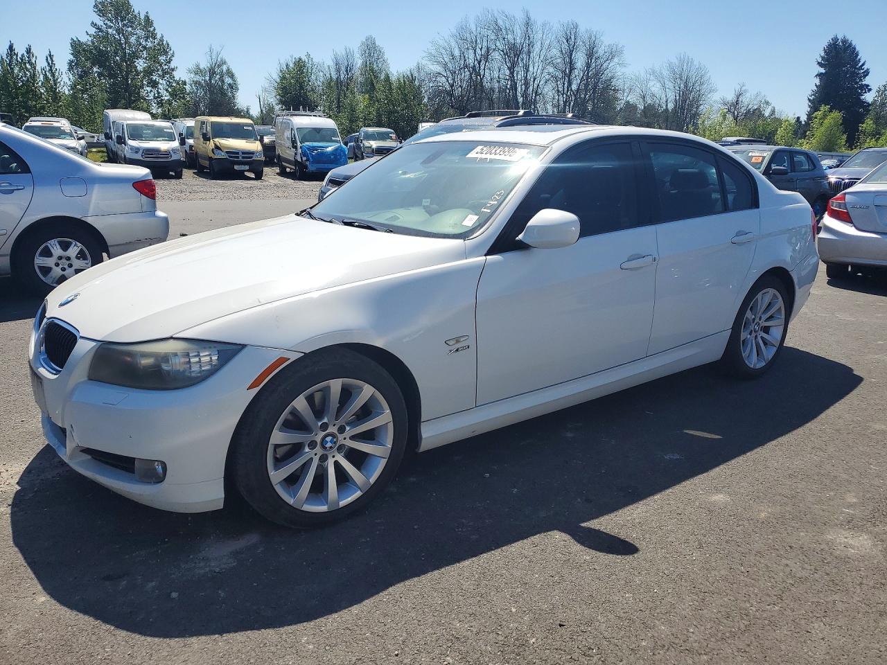 BMW 328 2011