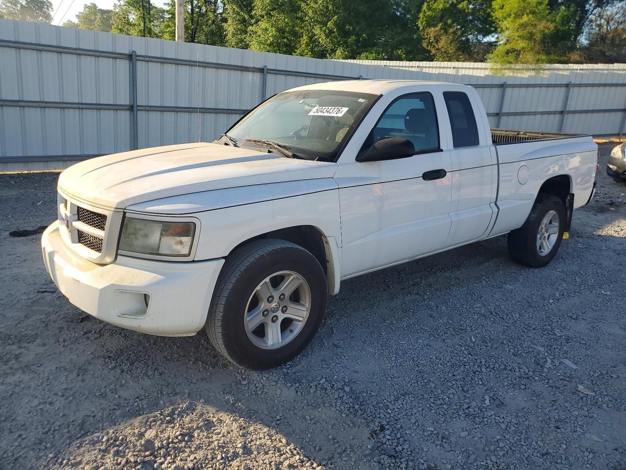 DODGE DAKOTA 2010
