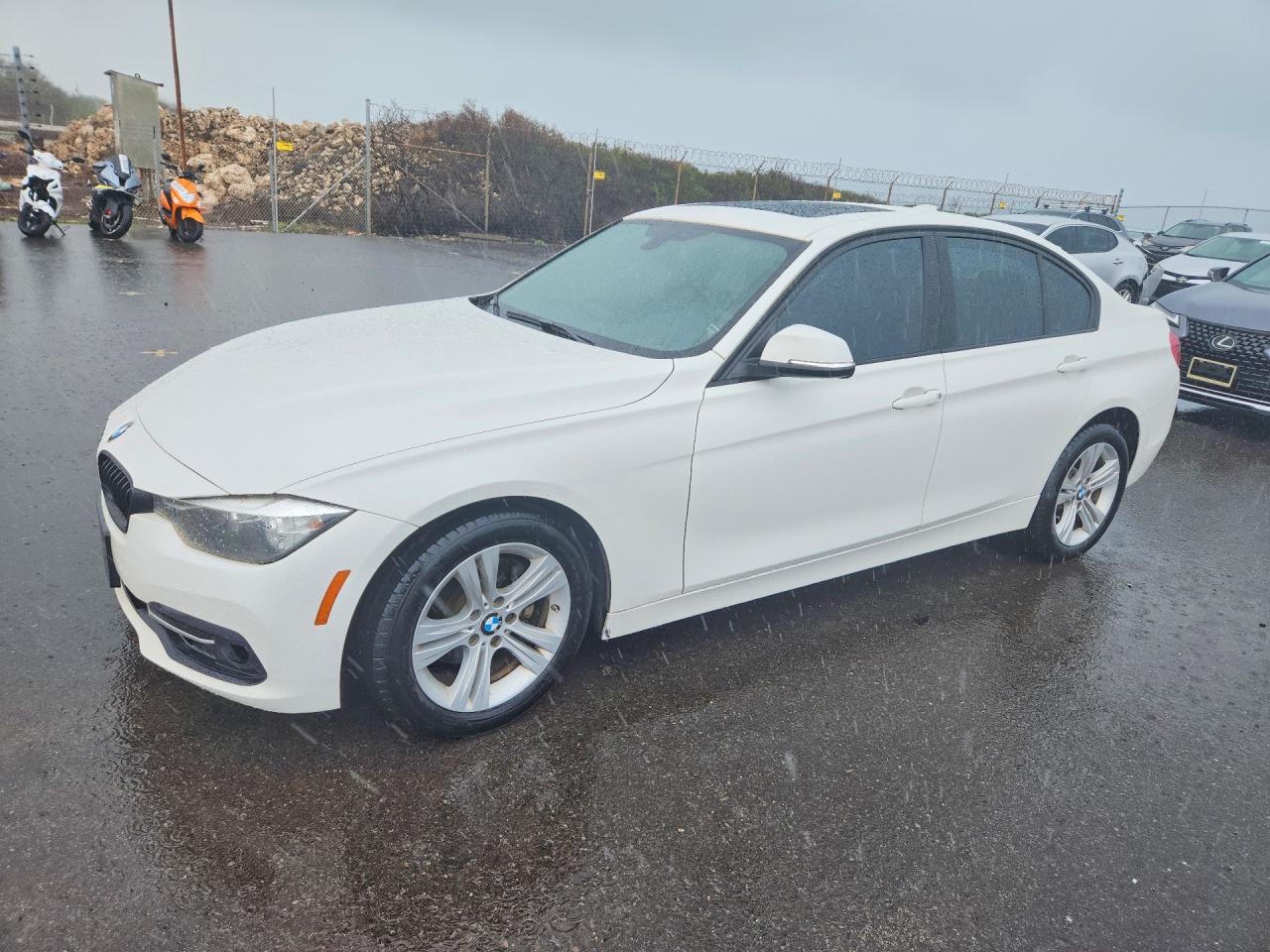 BMW 328 2016