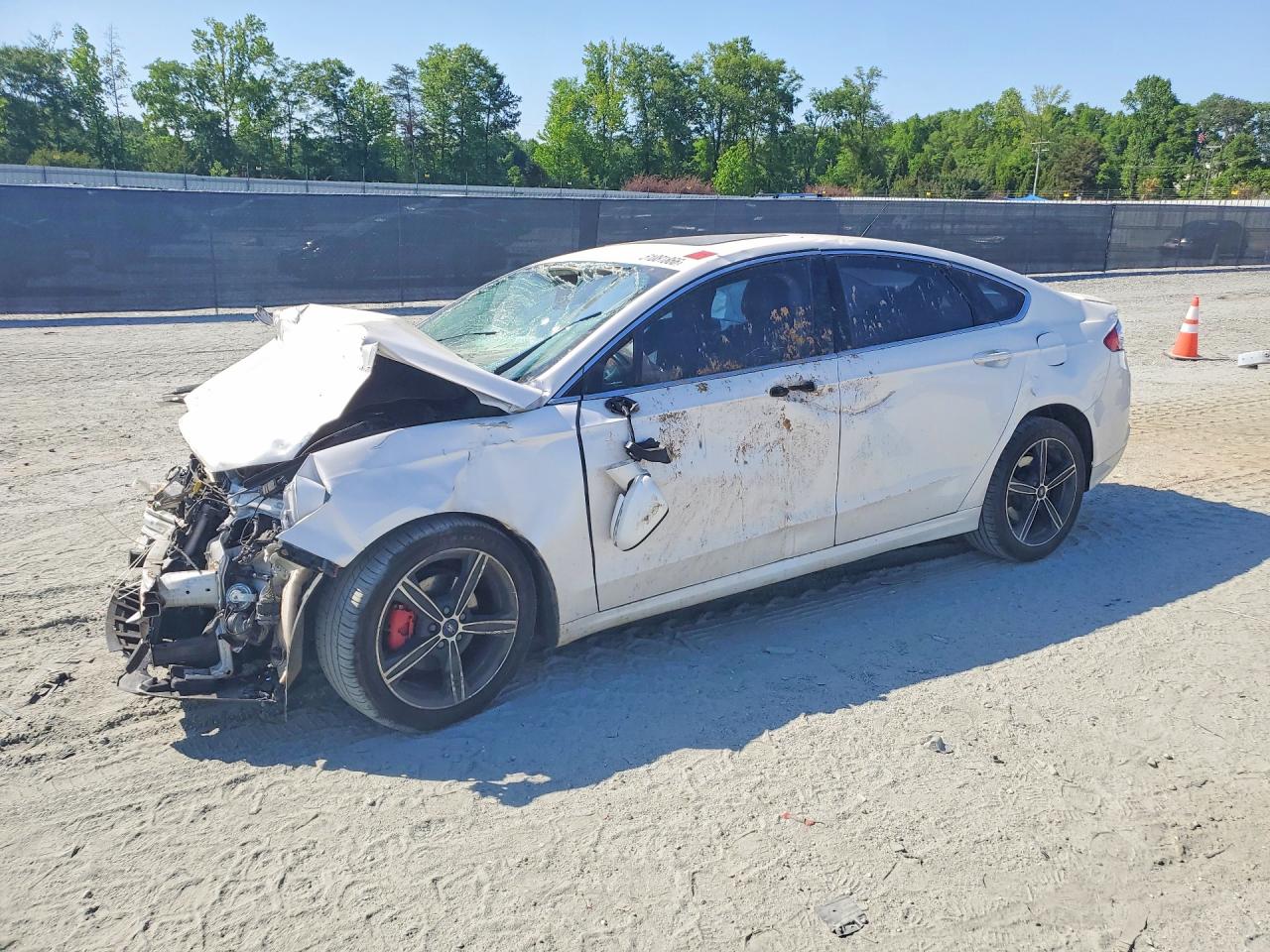FORD FUSION 2015