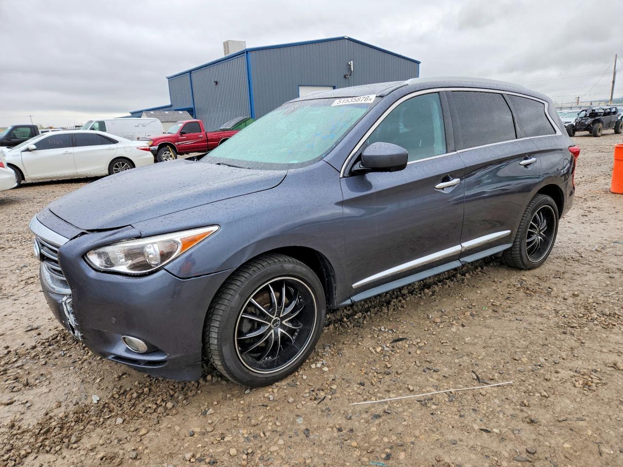 INFINITI JX35 2013