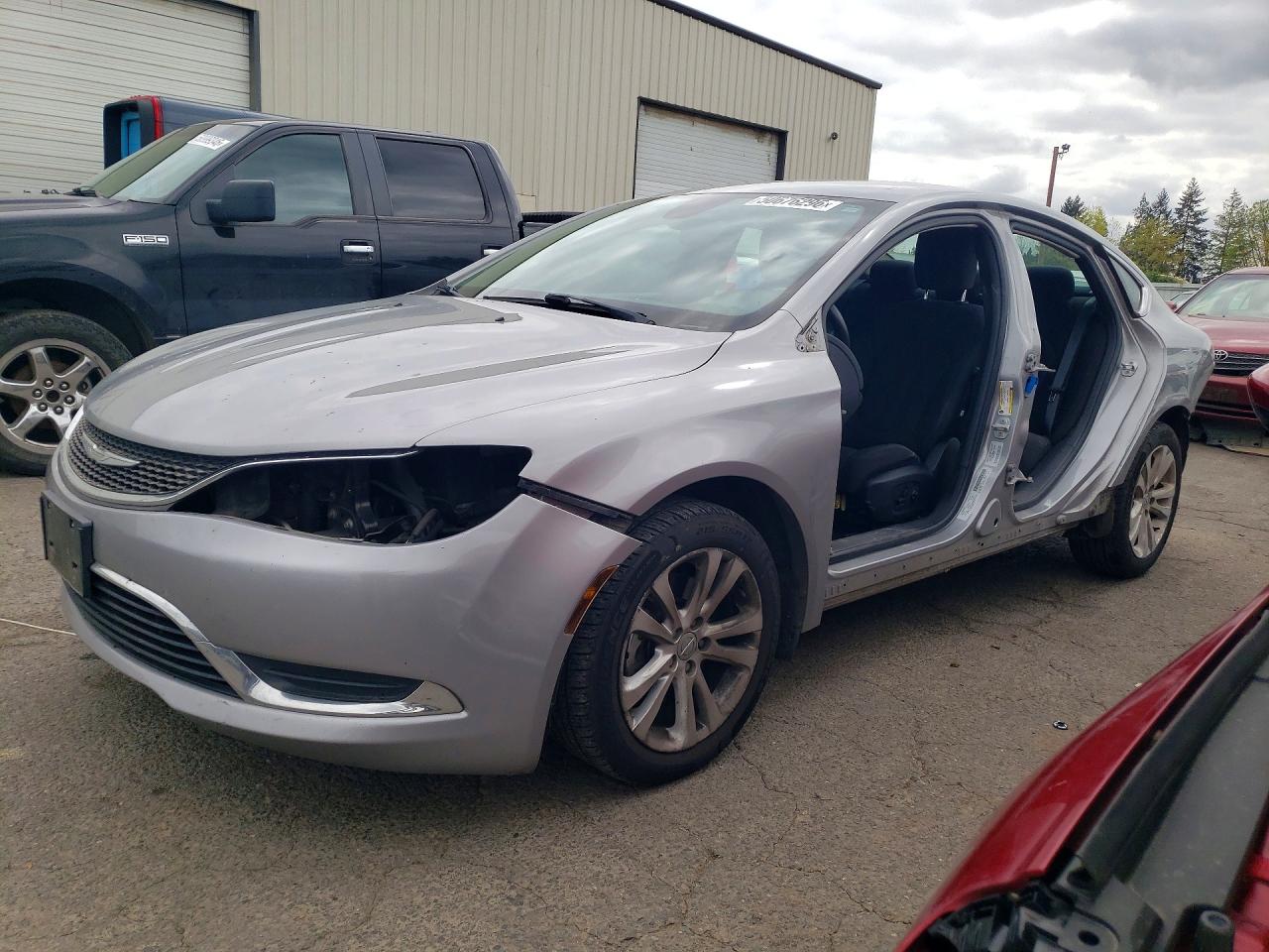 CHRYSLER 200 2016