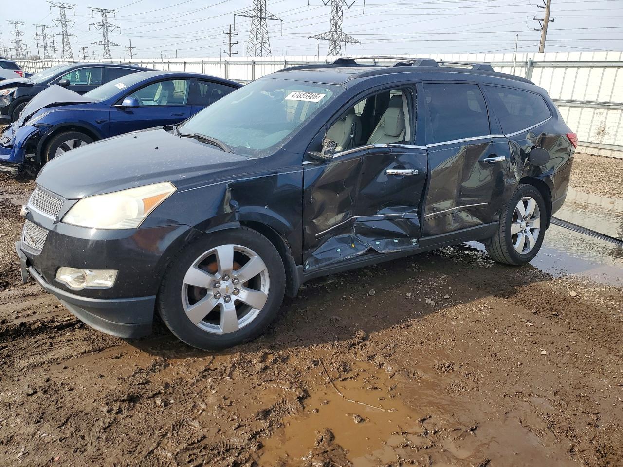 CHEVROLET TRAVERSE 2011