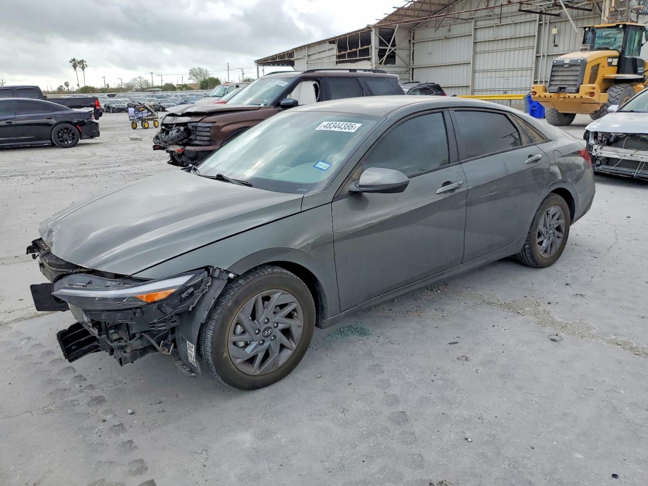 HYUNDAI ELANTRA 2024