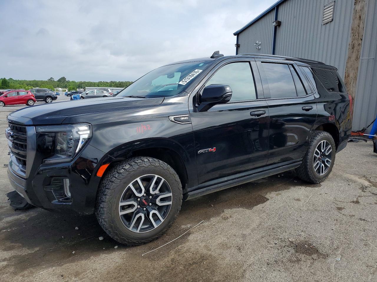 GMC YUKON 2024