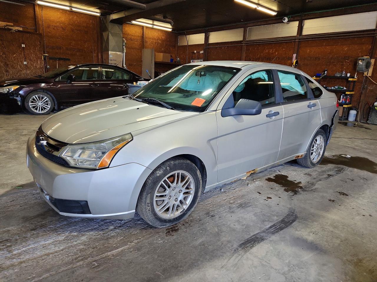 FORD FOCUS 2010