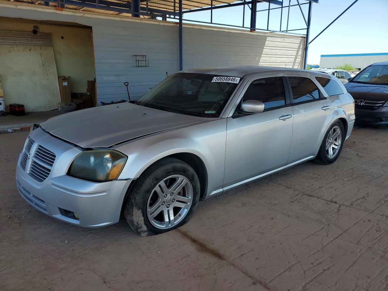 DODGE MAGNUM 2006