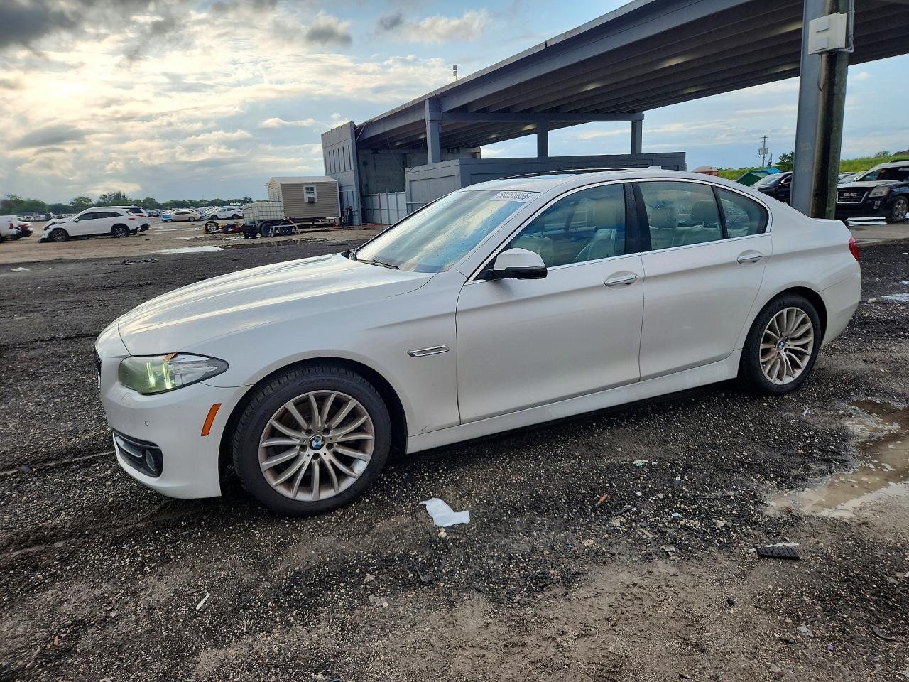 BMW 528 2014