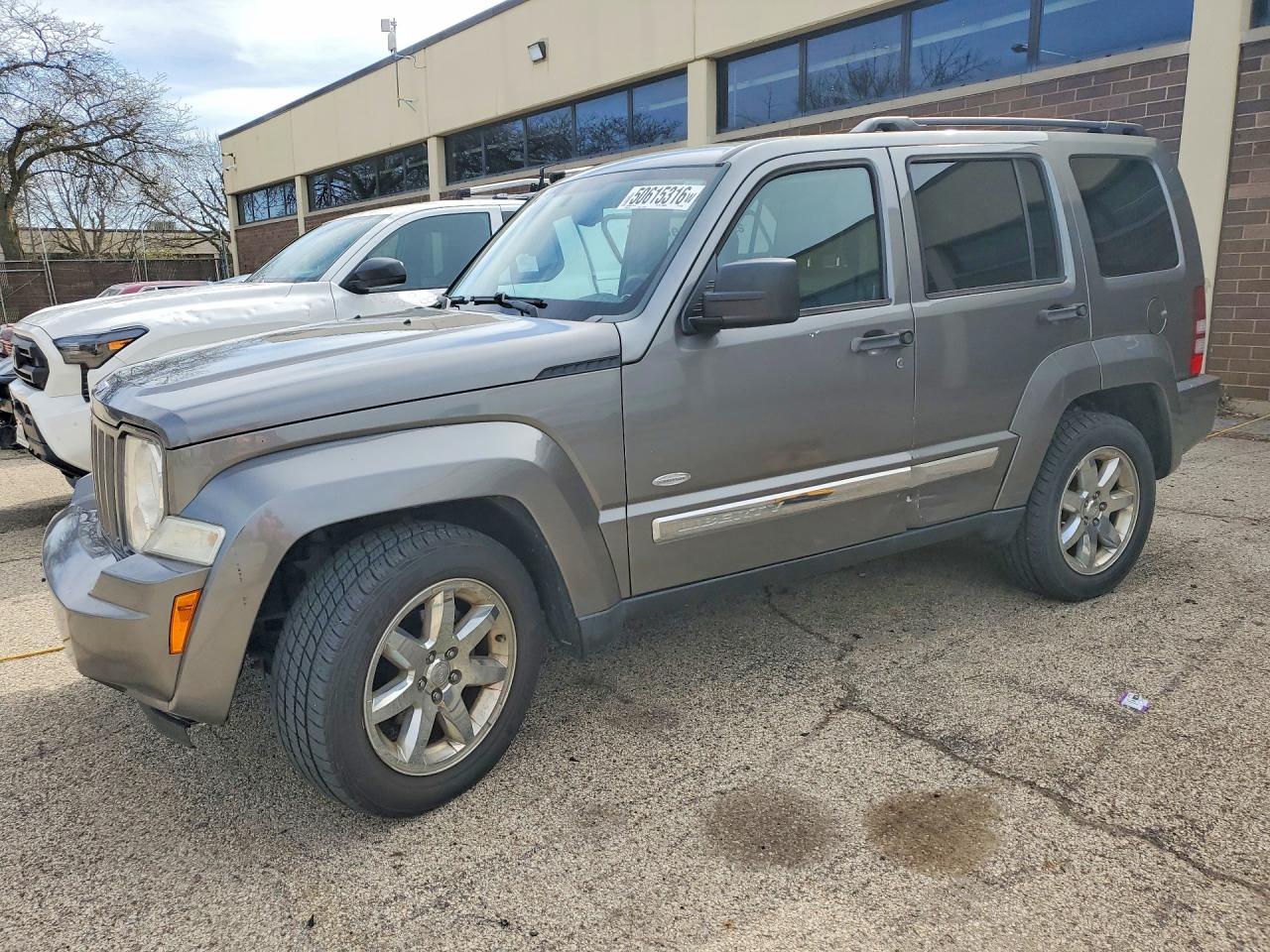 JEEP LIBERTY 2012