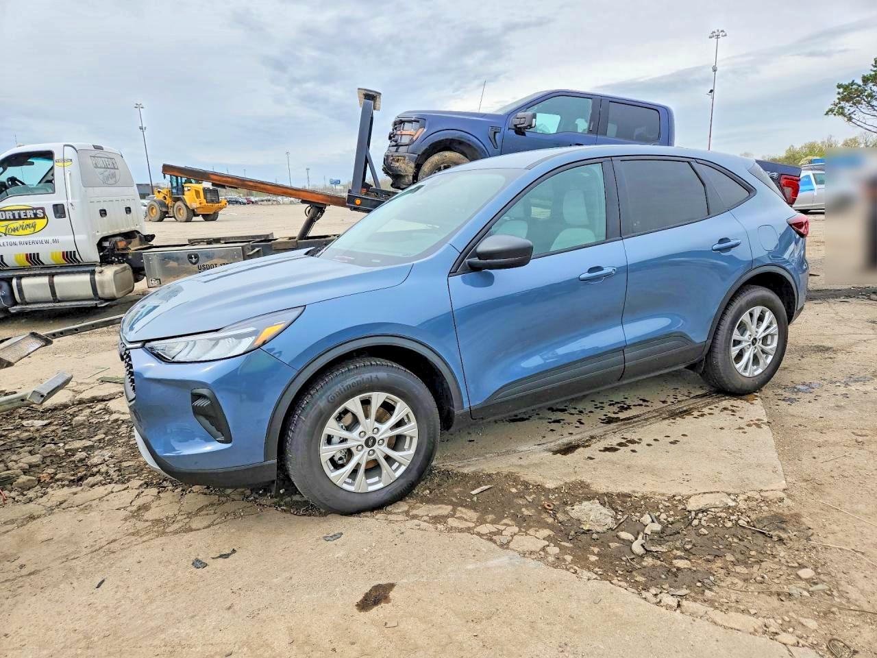 FORD ESCAPE 2026