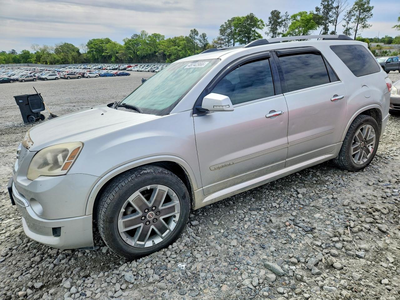 GMC ACADIA 2012