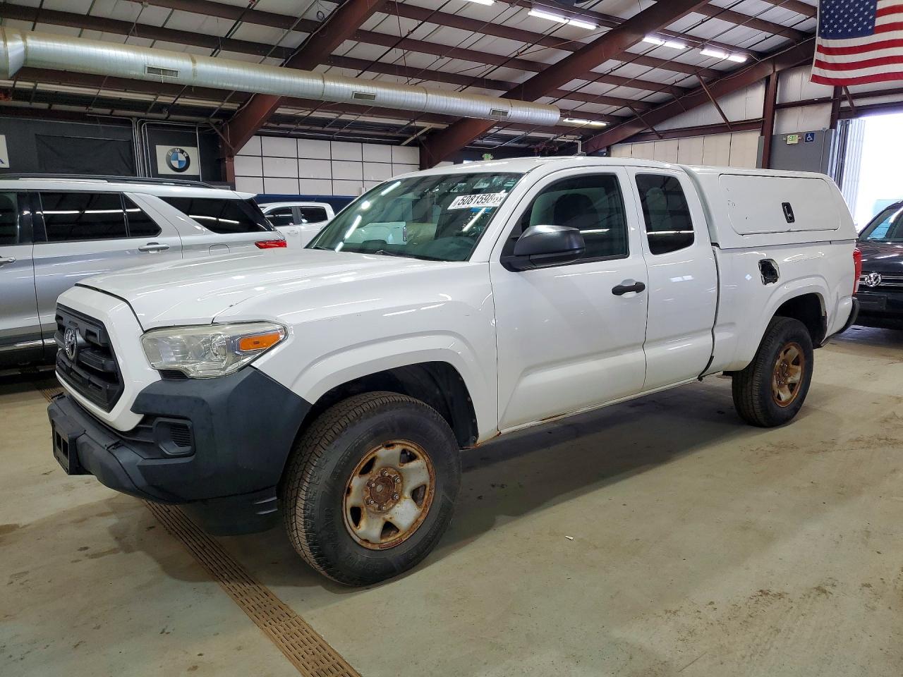 TOYOTA TACOMA 2017