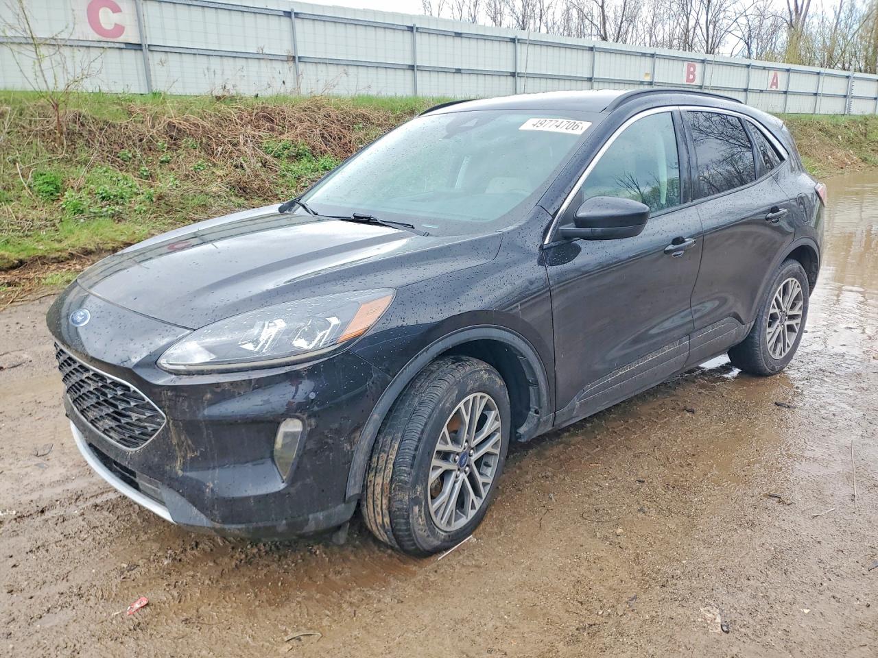 FORD ESCAPE 2021
