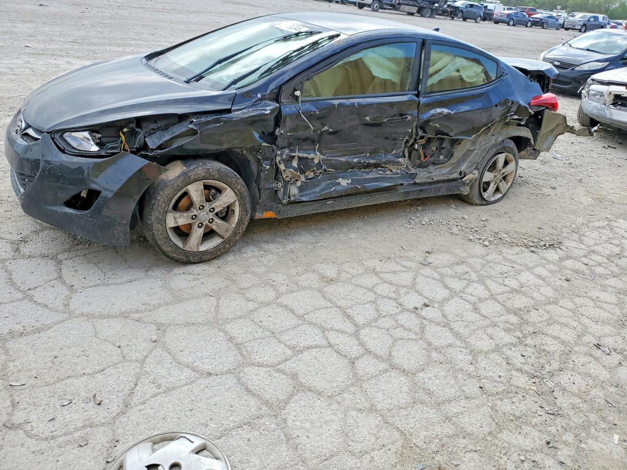 HYUNDAI ELANTRA 2012