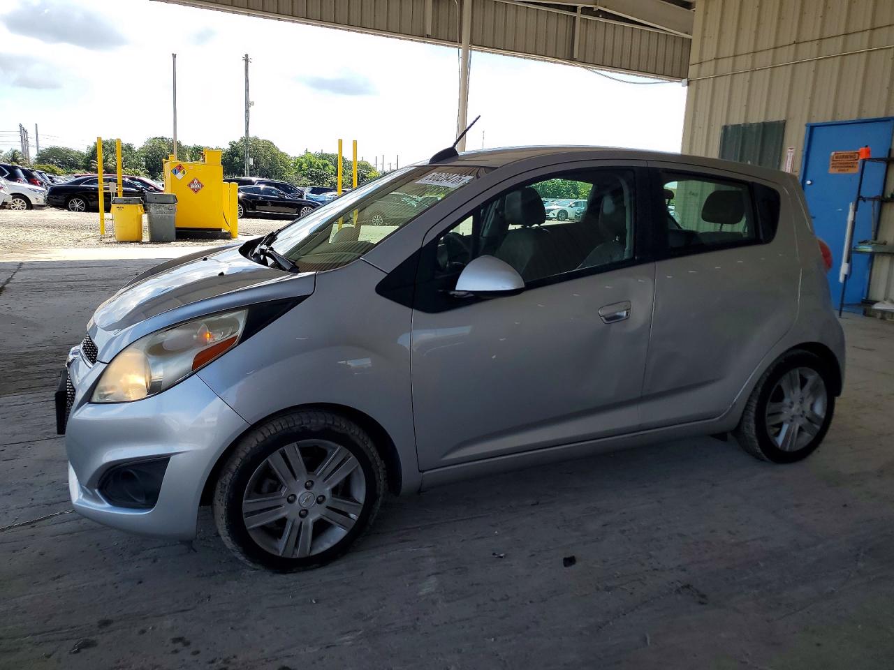 CHEVROLET SPARK 2015