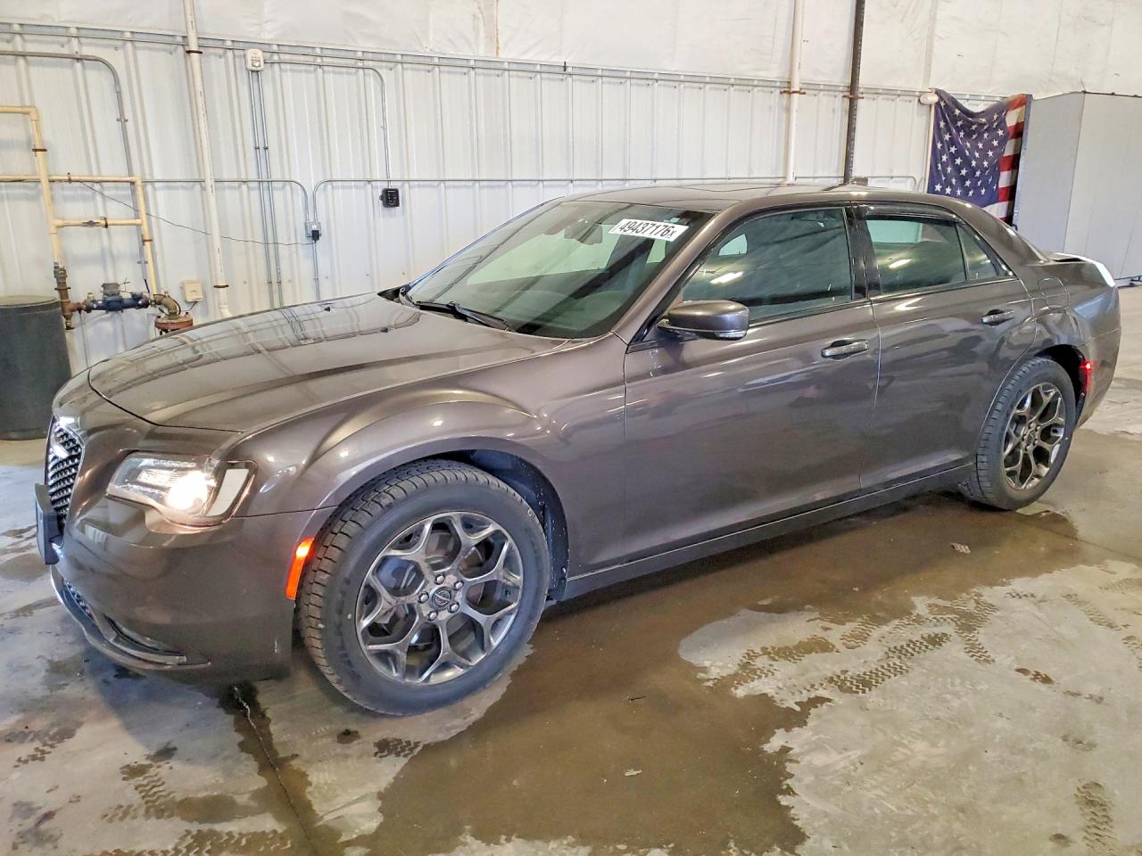CHRYSLER 300 2015