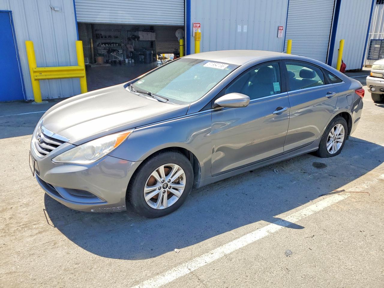 HYUNDAI SONATA 2013