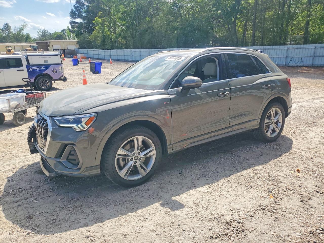 AUDI Q3 2024