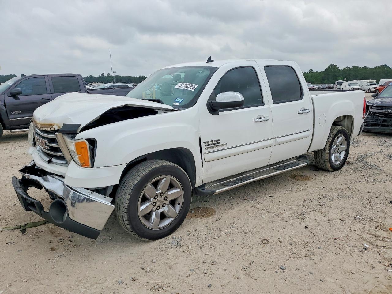 GMC SIERRA 2013