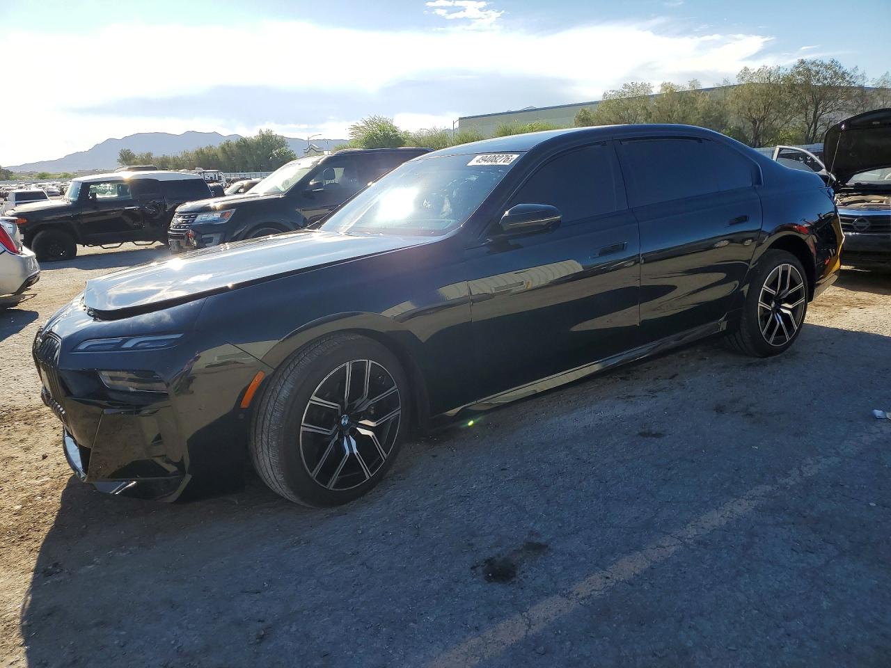 BMW 740 2024