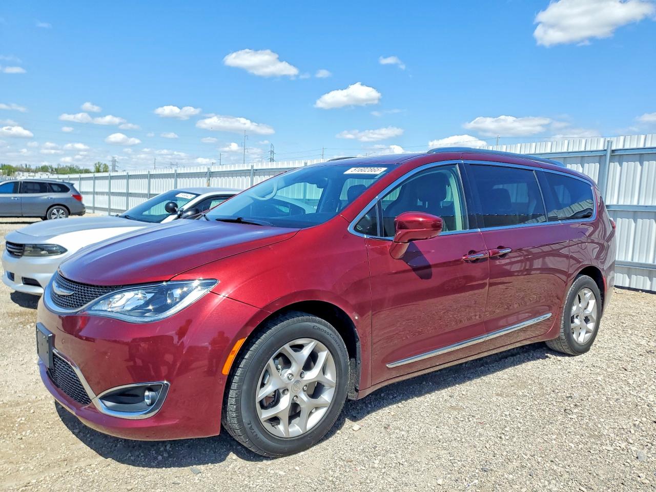 CHRYSLER PACIFICA 2018