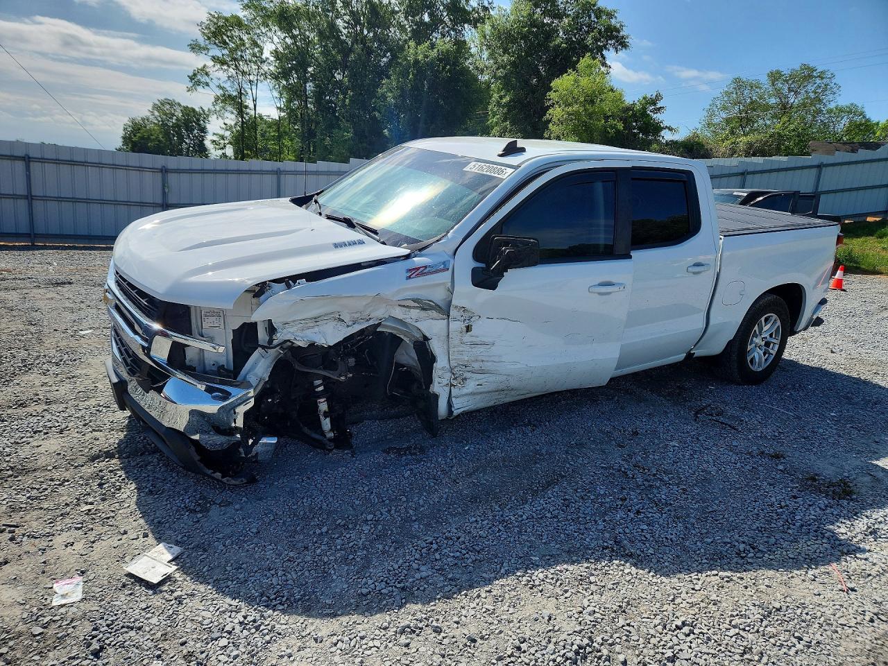 CHEVROLET SILVERADO 2021