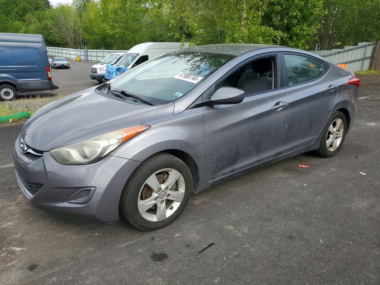 HYUNDAI ELANTRA 2012