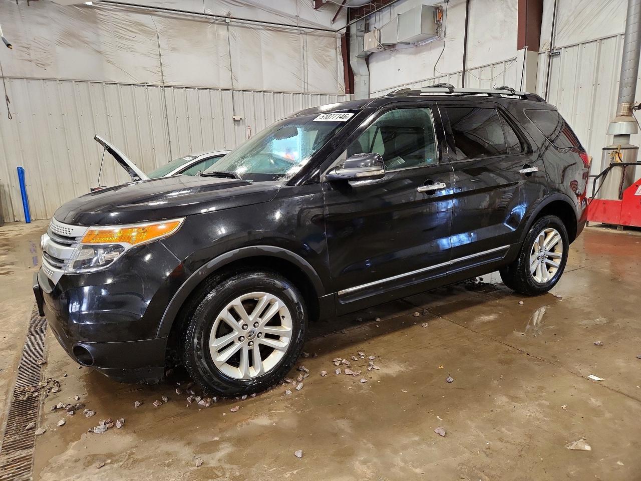FORD EXPLORER 2011