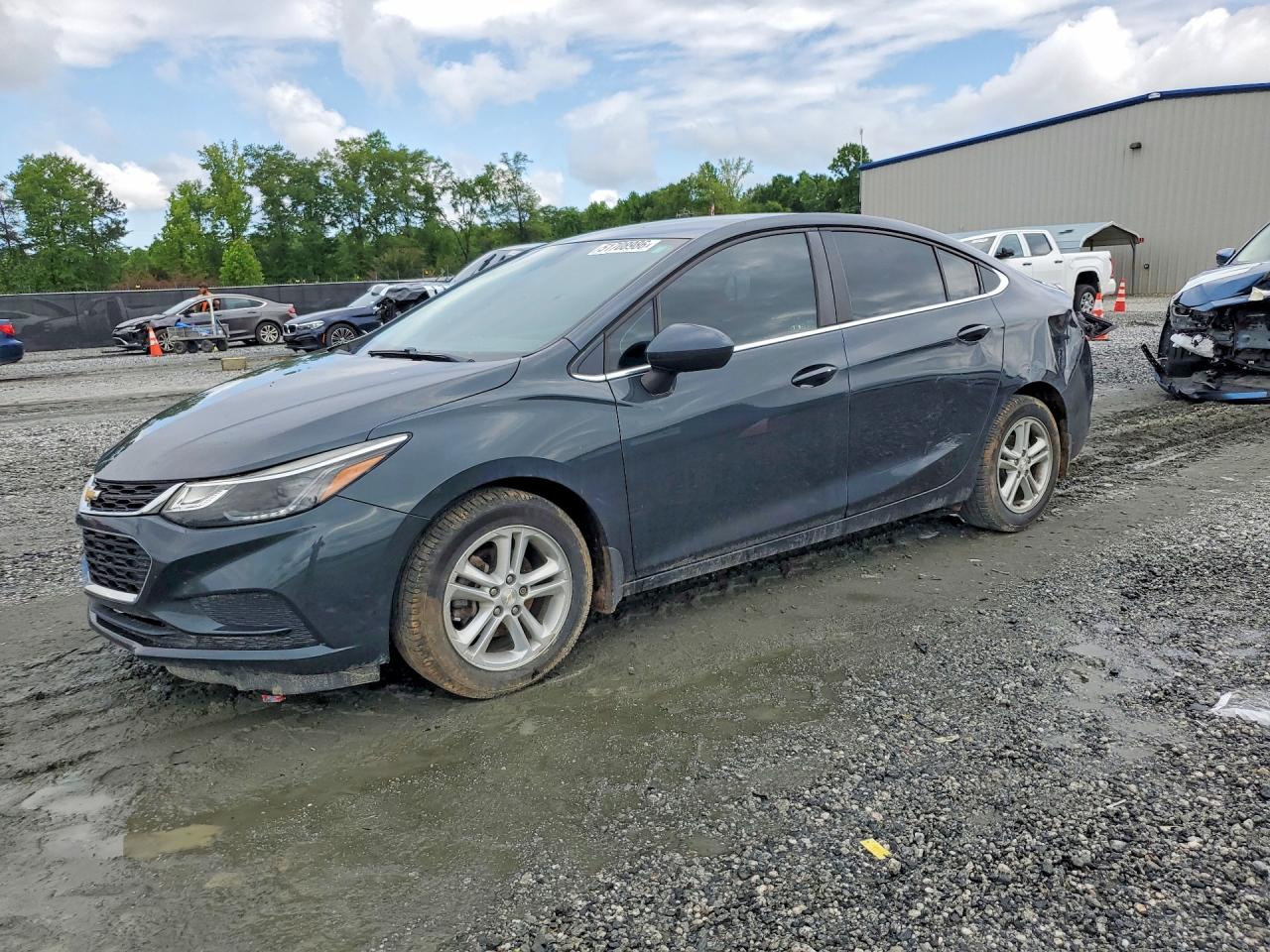 CHEVROLET CRUZE 2018