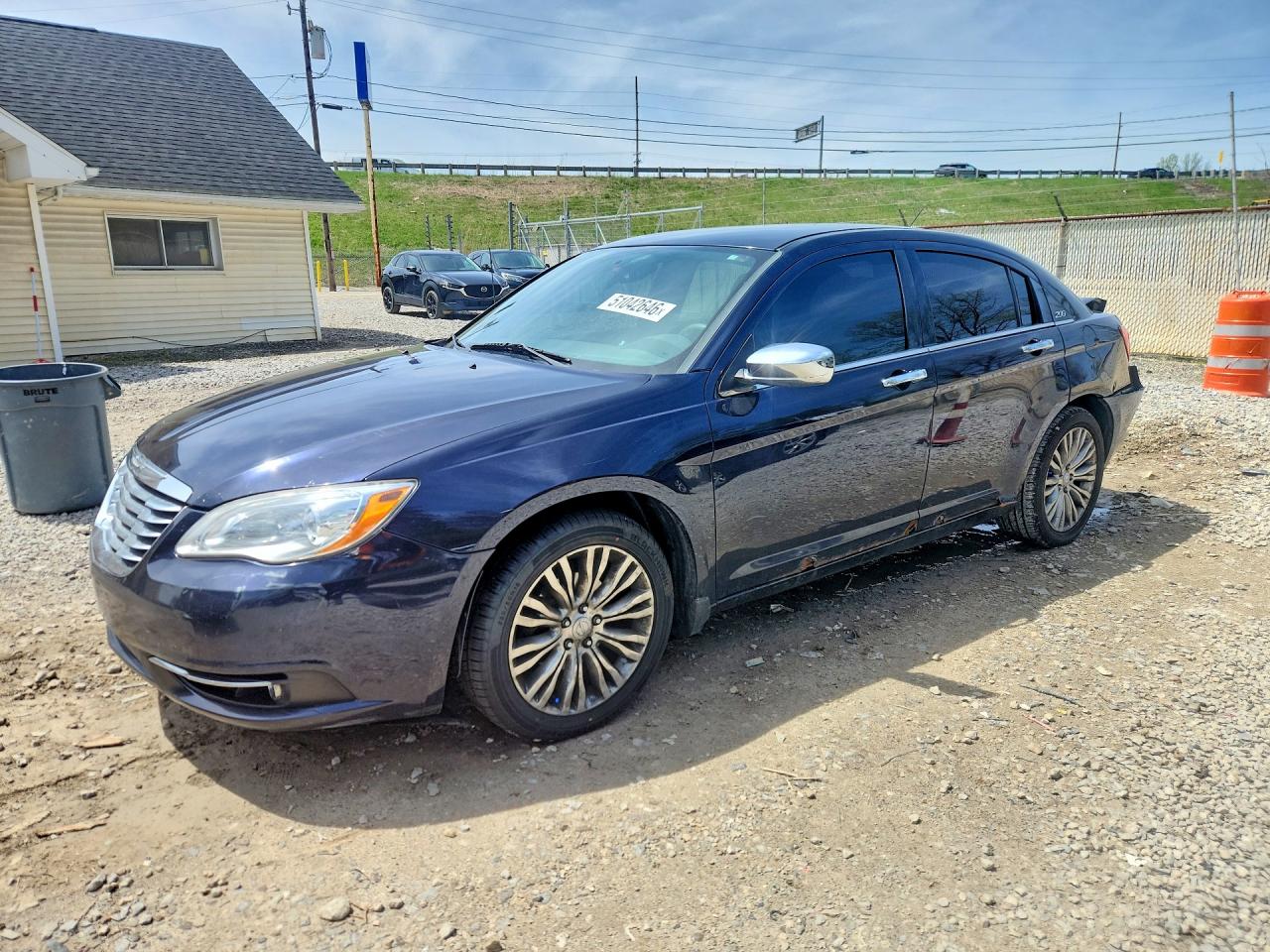 CHRYSLER 200 2012