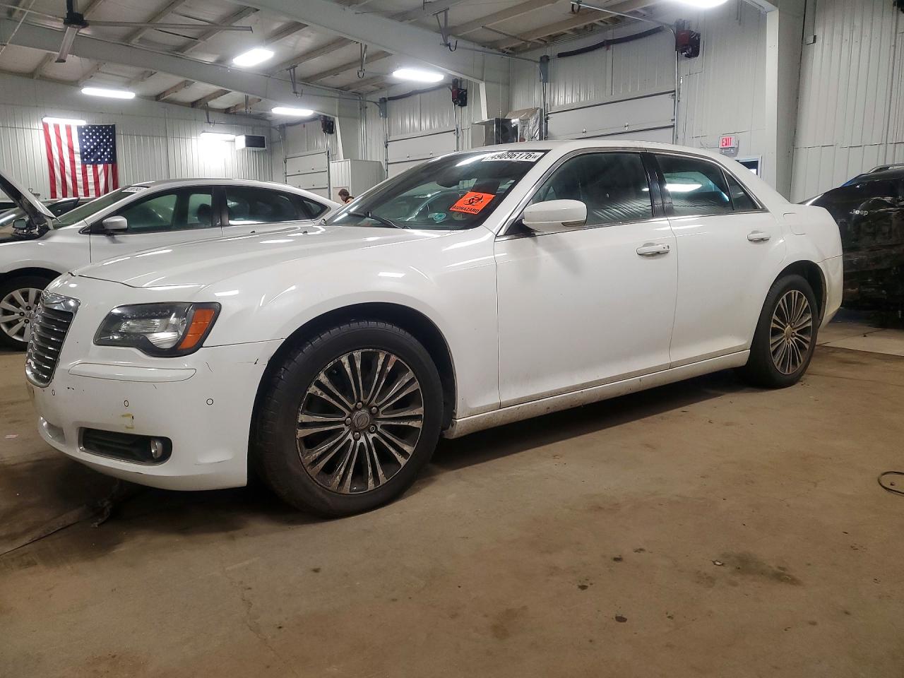 CHRYSLER 300 2012