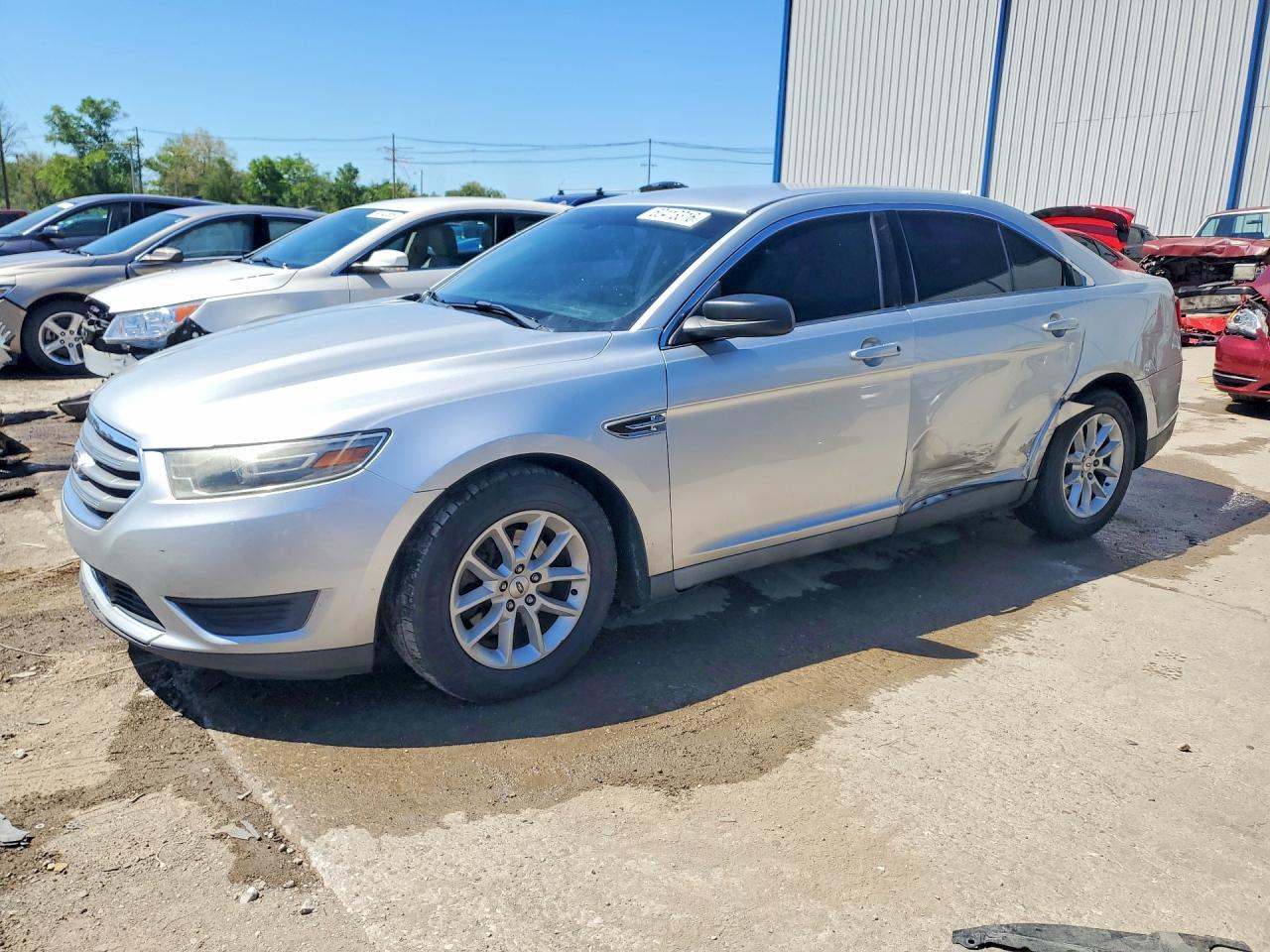 FORD TAURUS 2014