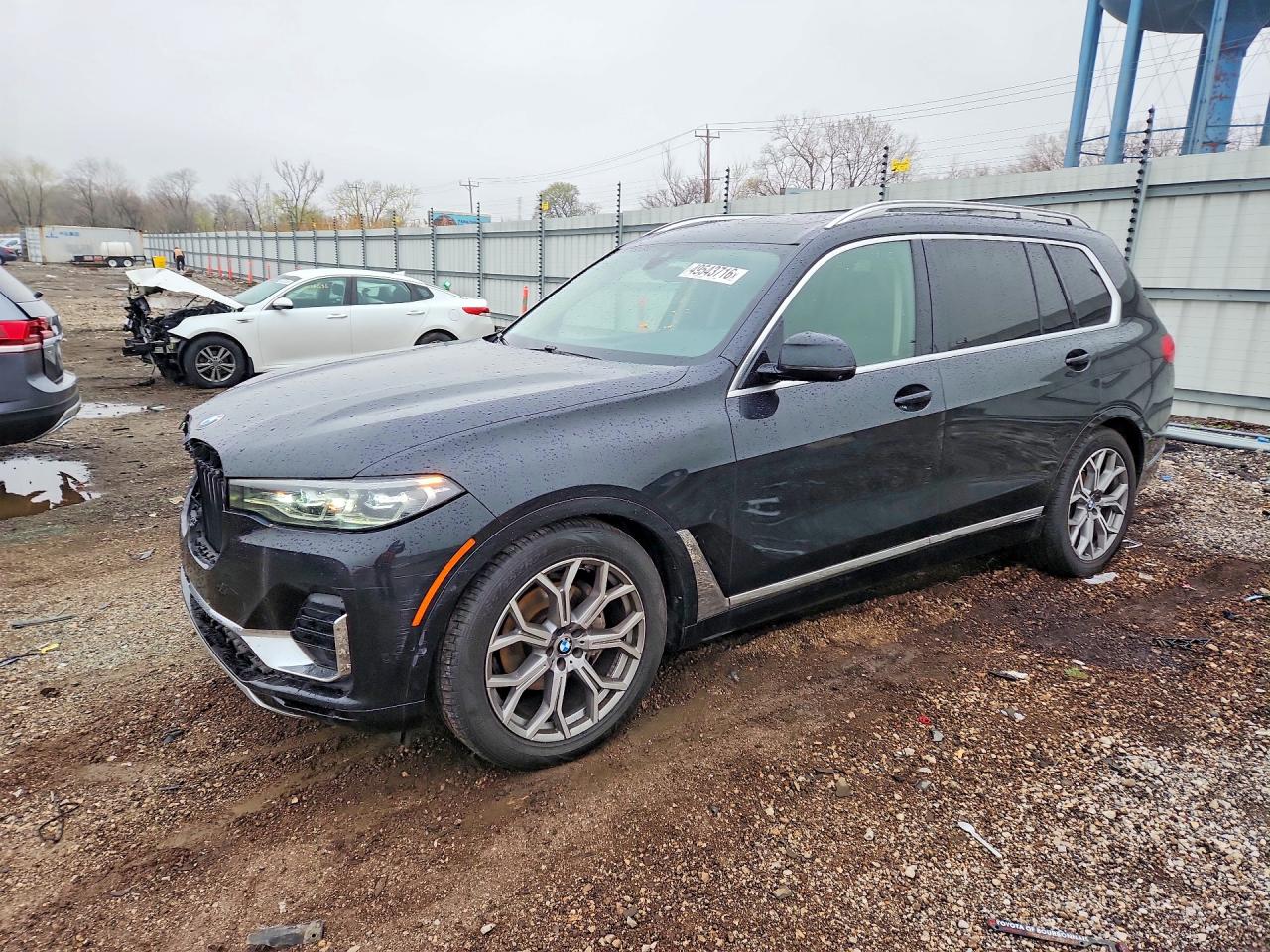 BMW X7 2021