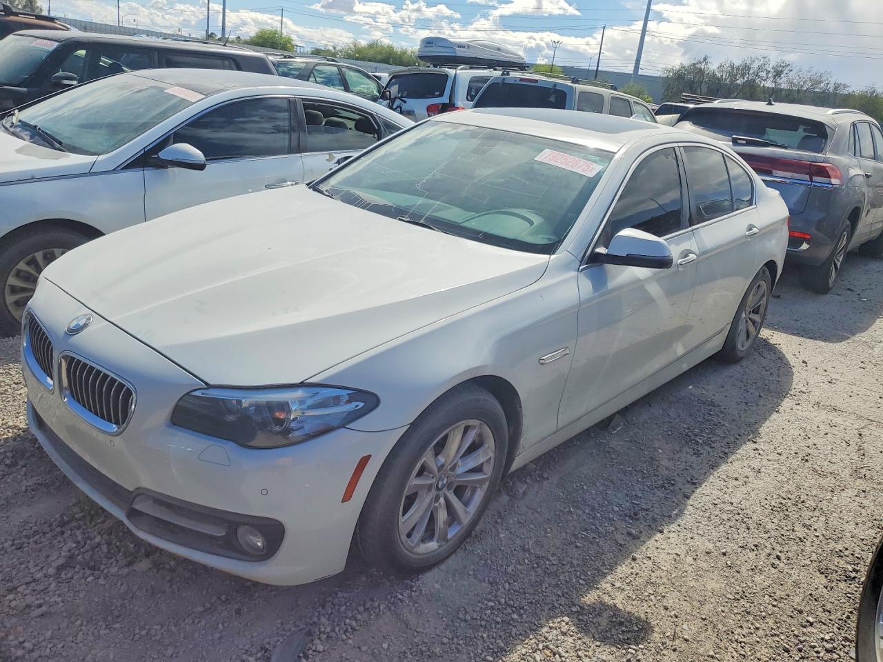 BMW 528 2016